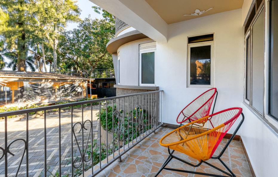 Saffron Beach Bistro & Cottages