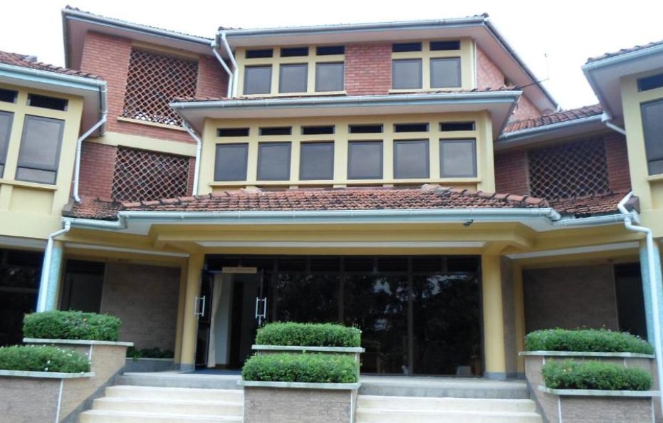 Crown Suites Hotel – Mbale